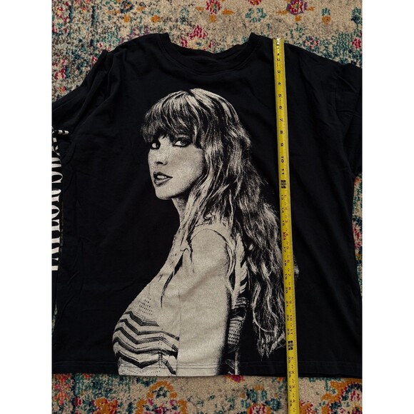 Taylor Swift The Eras Tour Long Sleeve Concert T-Shirt Size Large Swiftie - Picture 7 of 7
